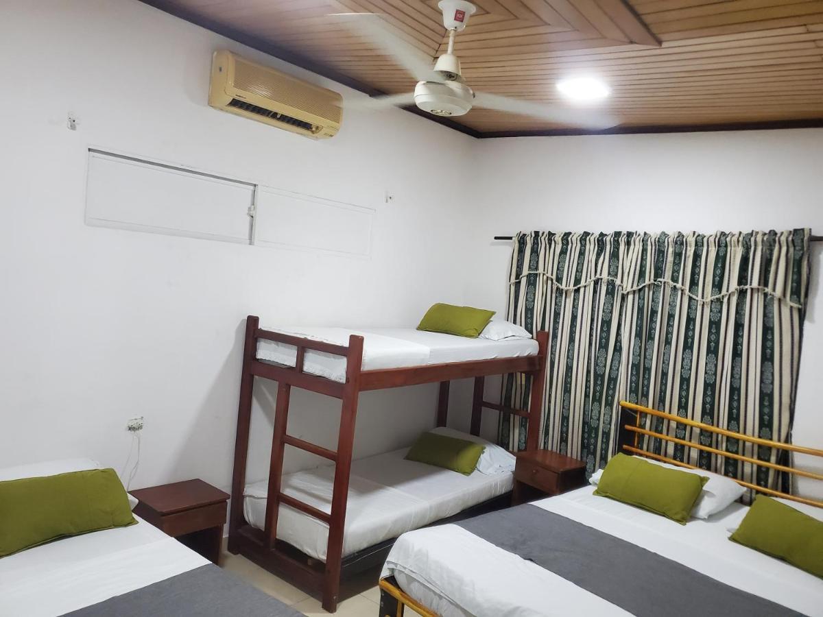Hotel Perla Real Санта-Марта Экстерьер фото
